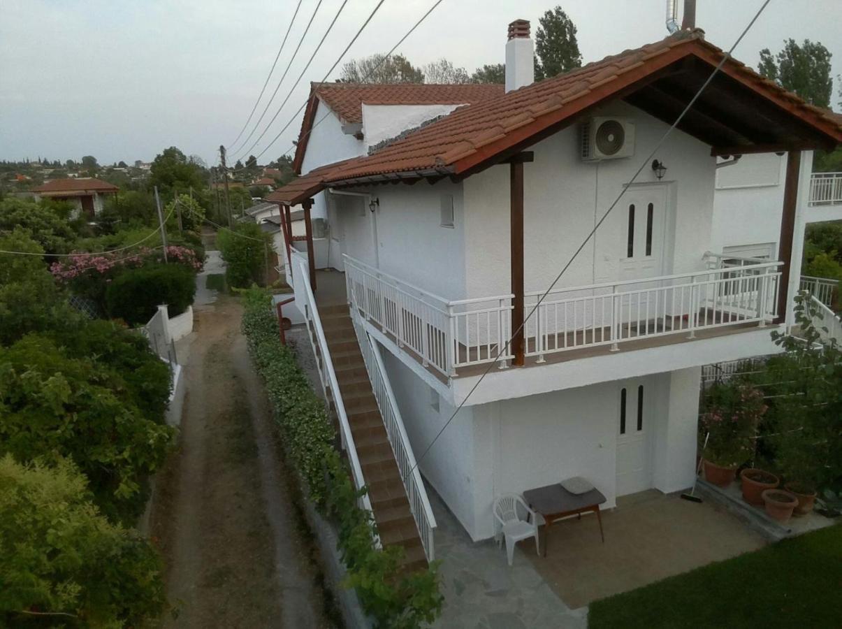 Katerina Rooms Nea Kallikrateia Exterior foto