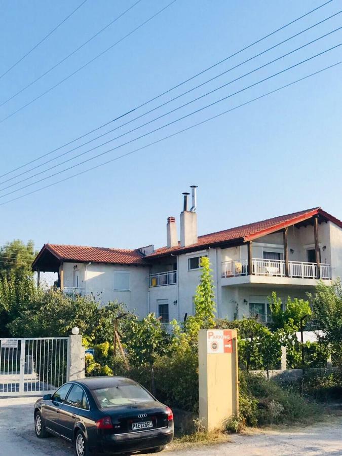 Katerina Rooms Nea Kallikrateia Exterior foto
